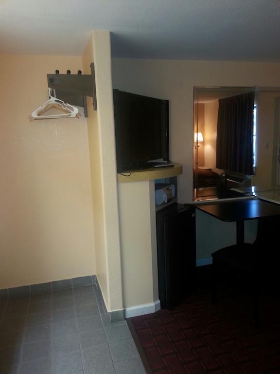 Deluxe Inn Motel Houston Room photo